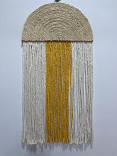 Macramê Meia Lua Amarelo Médio - 38cm x 82cm